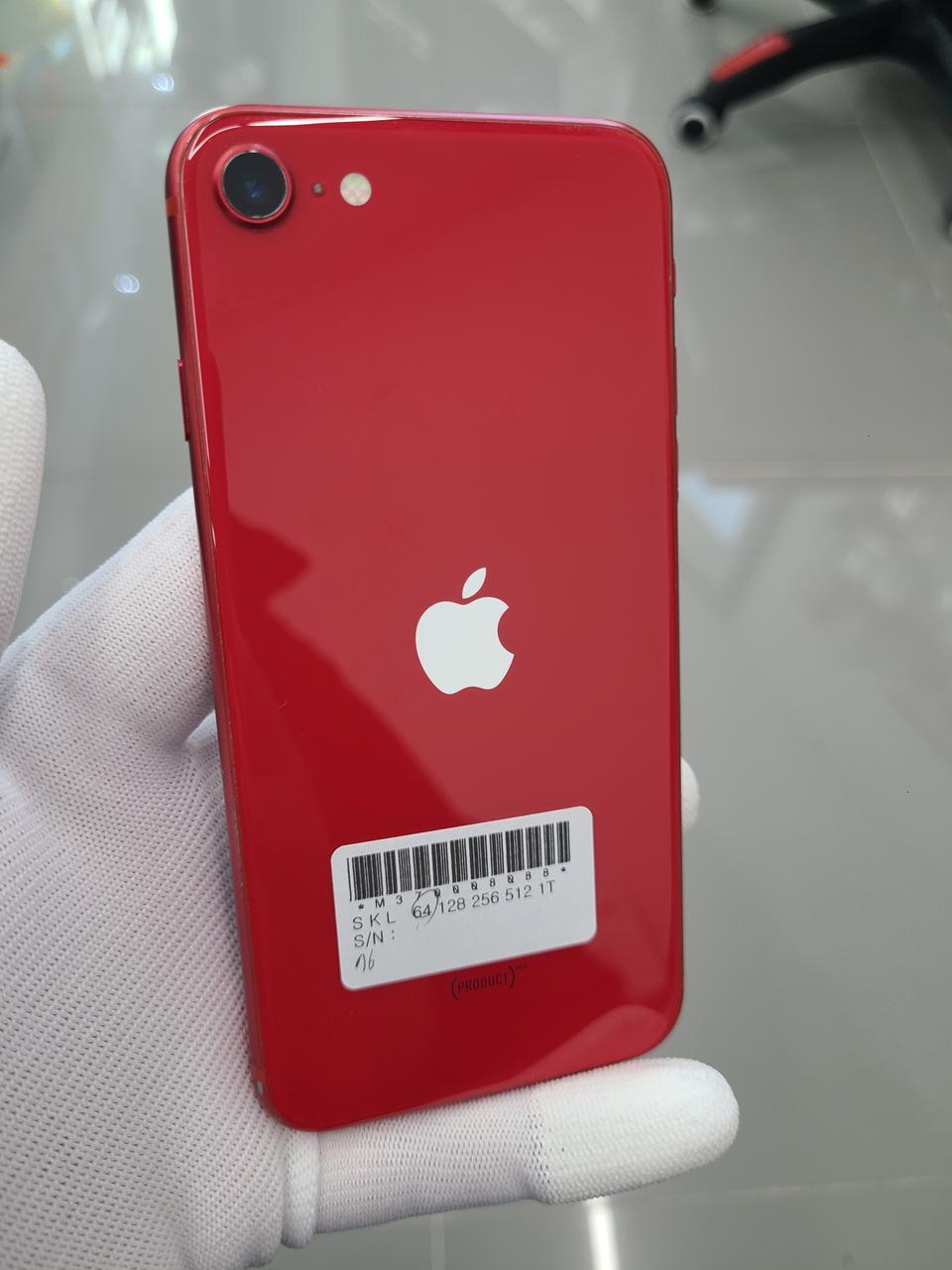 아이폰se2 64기가 레드팝니다