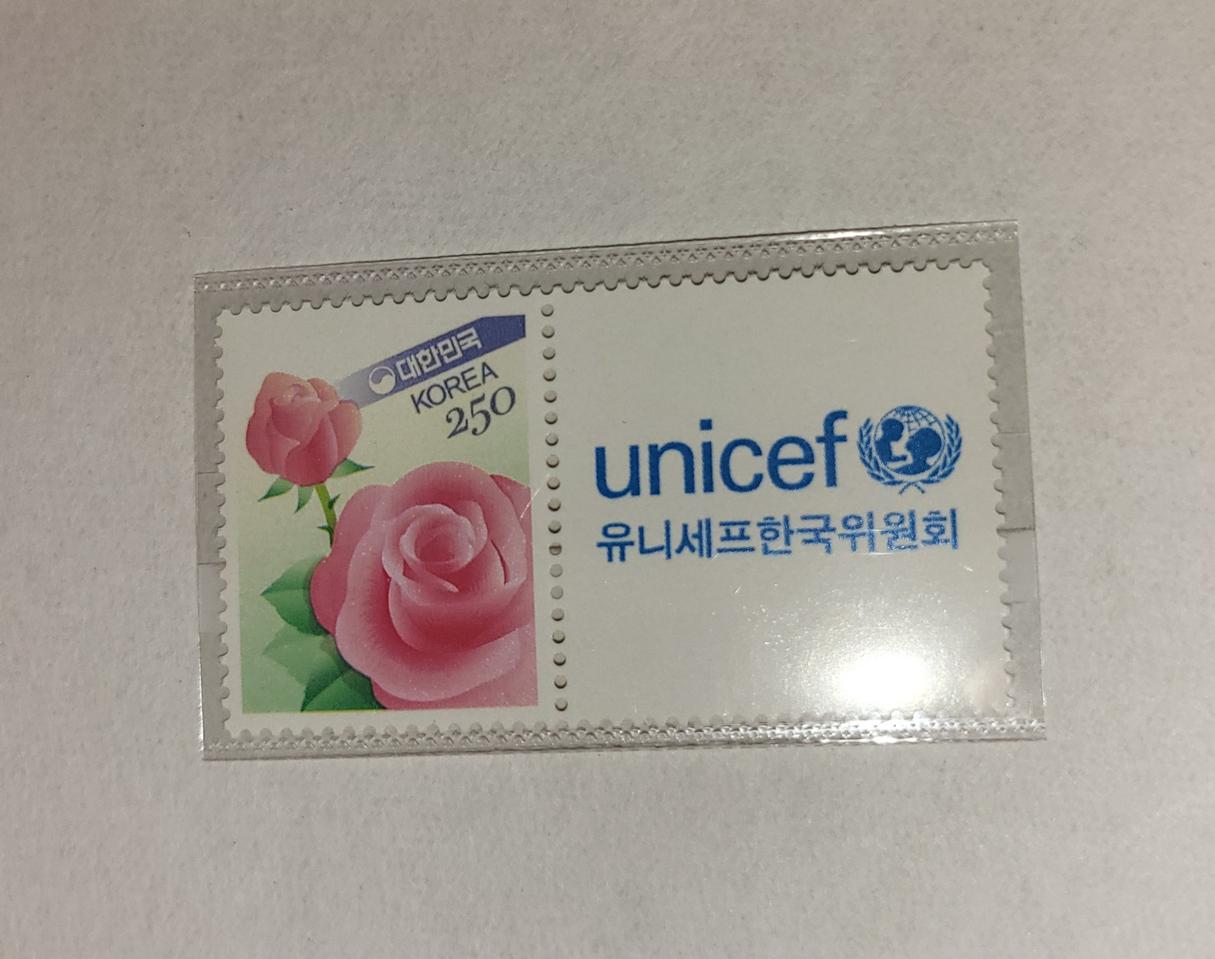 우표입니다.수량은 조금 많습니다.40장씩 묶음 판매합니다.