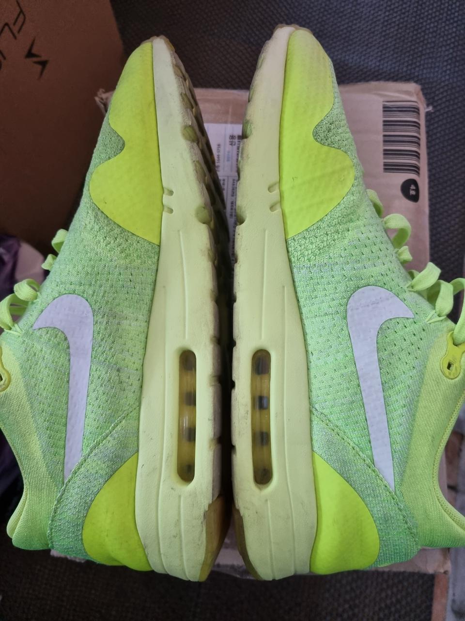 나이키 에어맥스1 울트라 플라이니트 볼트