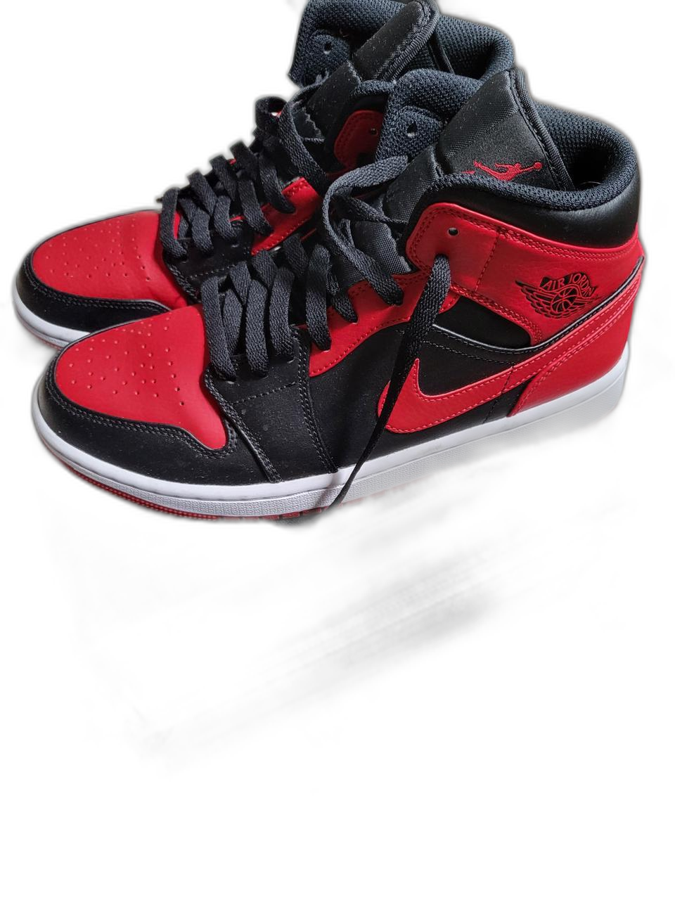 260 조던1 미드 브레드