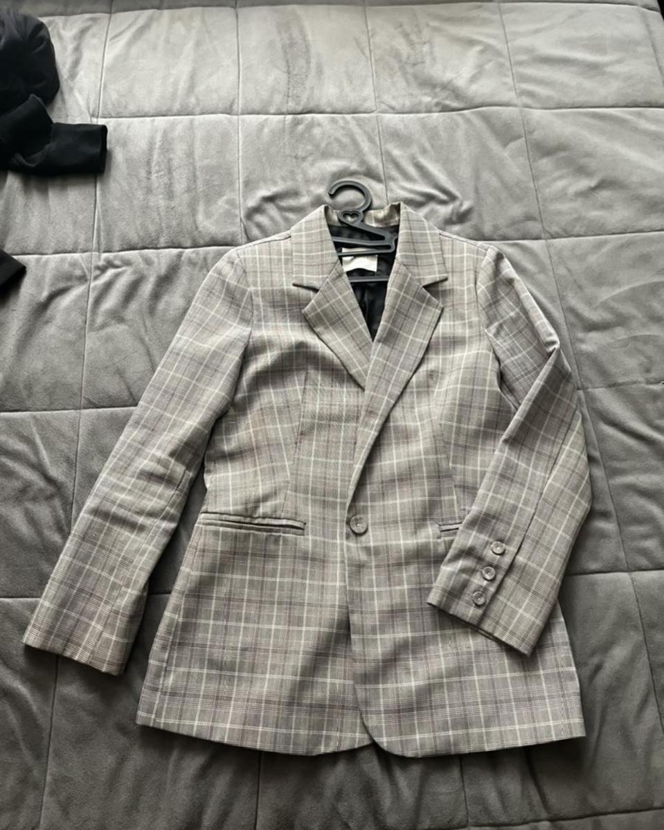 체크 자켓 꾸안꾸 데일리룩 하와 아뜨랑스98도씨육육걸즈