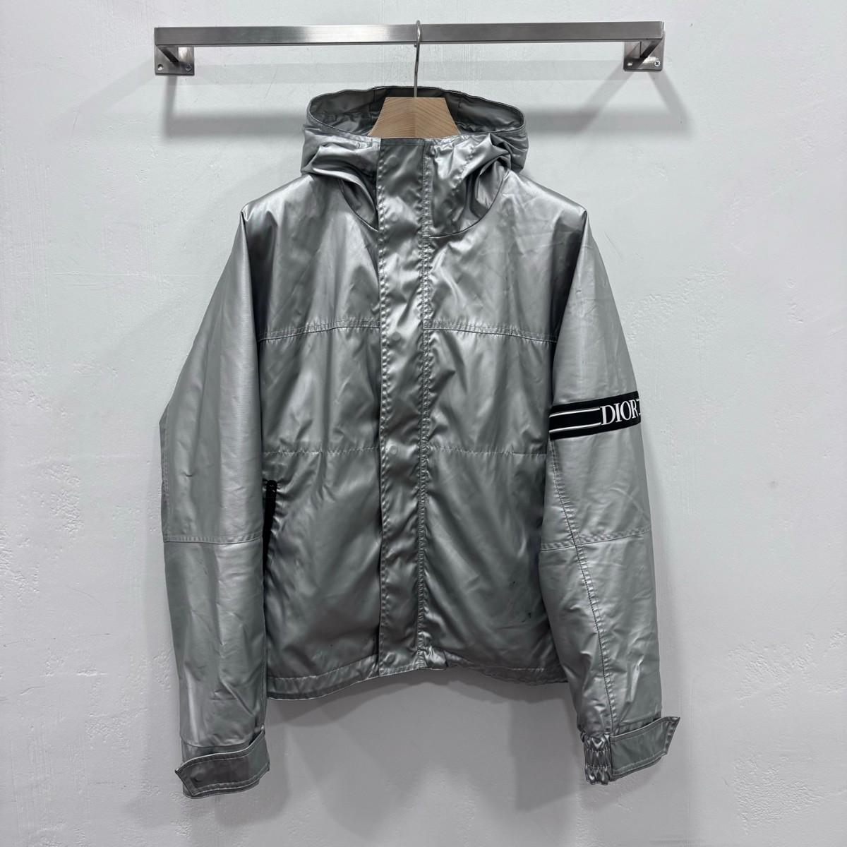 디올 로고 바람막이 / 50 size