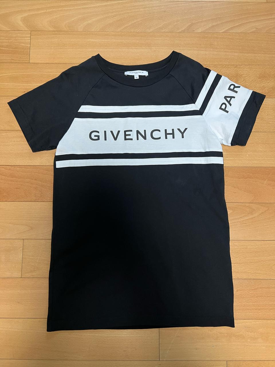 상태S 지방시키즈 블랙 티셔츠 14y 성인44-55