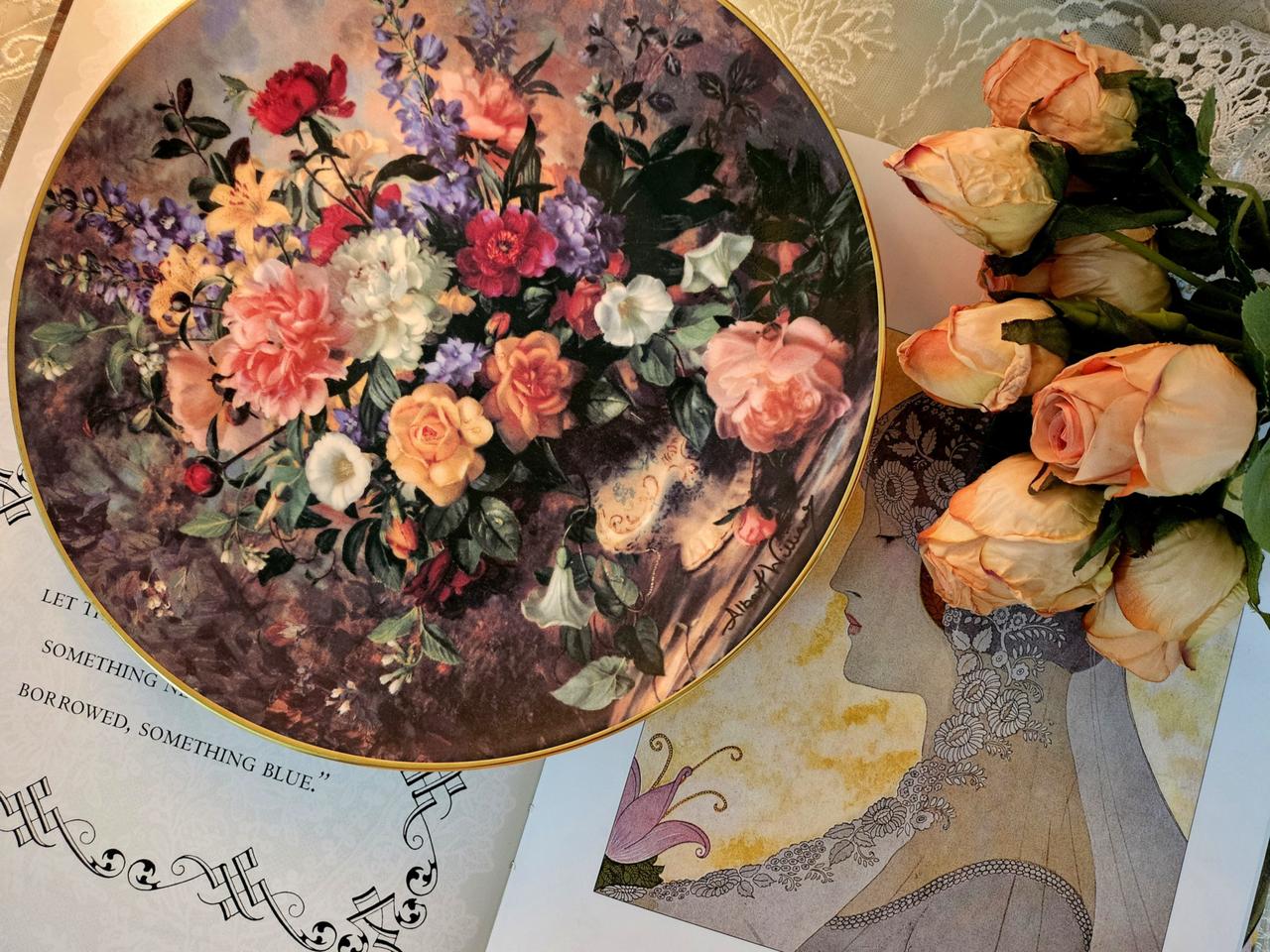 (레어템)영국 로얄덜튼 classic florals 장식접시