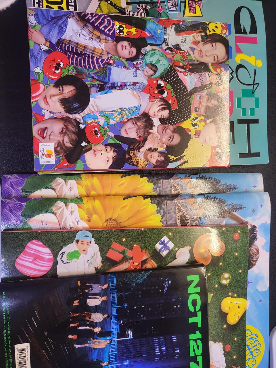 엔시티 개봉앨범 ,포스터 양도 ( 직거래 )