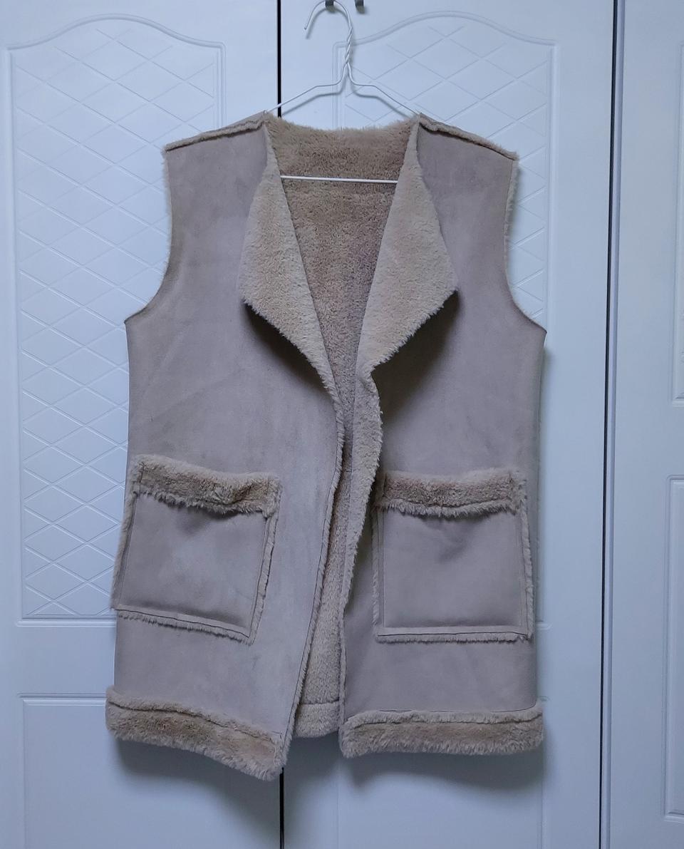 스웨이드 퍼 조끼 free