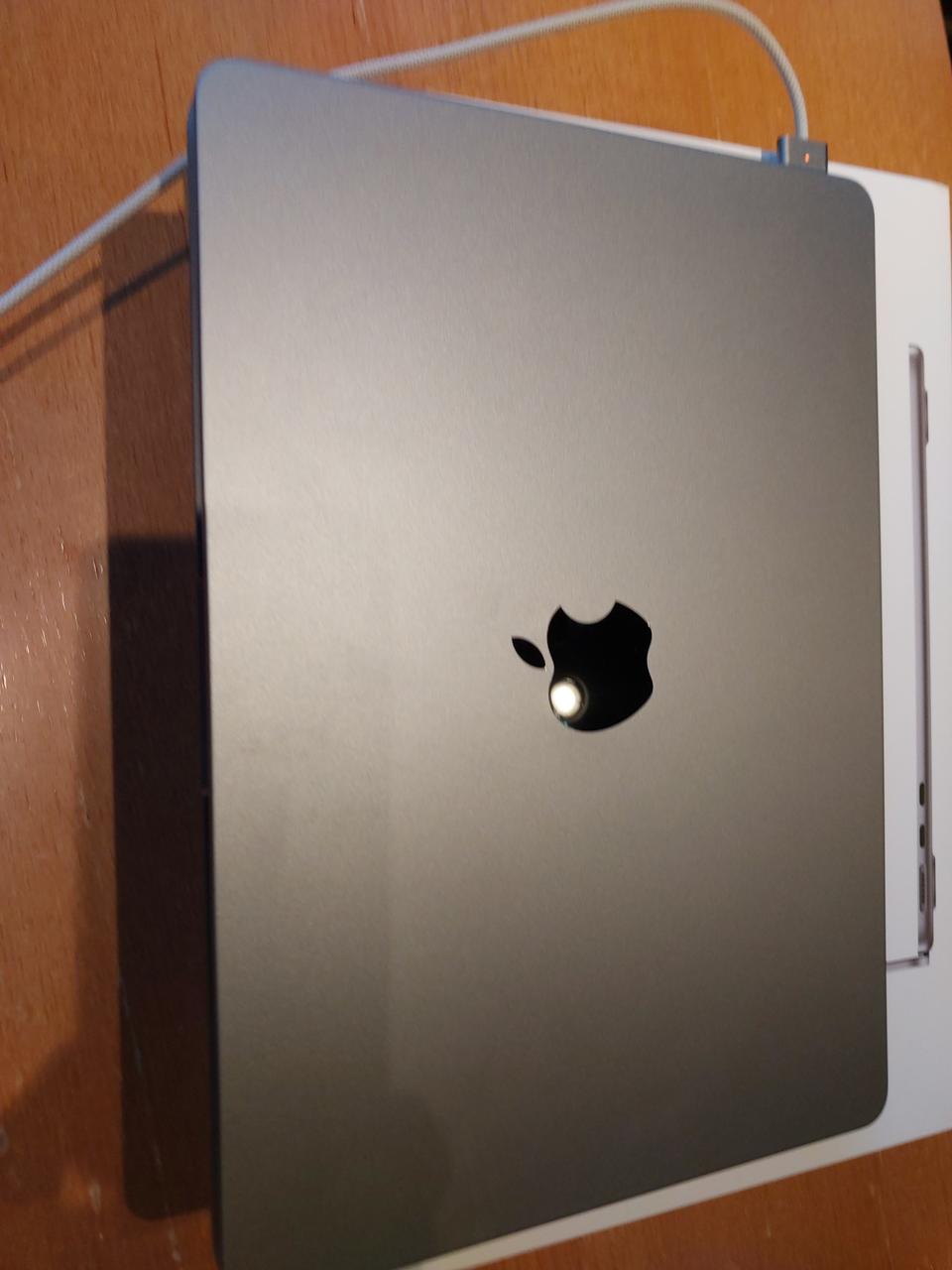 맥북 2022년형 M2 칩 SSD256 8GB기본모델 스페이스그레이