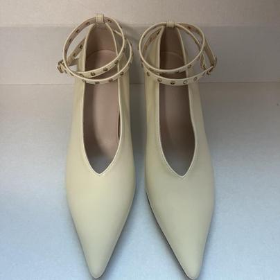 700. 뾰족코 7cm 스트랩힐-옐로우M