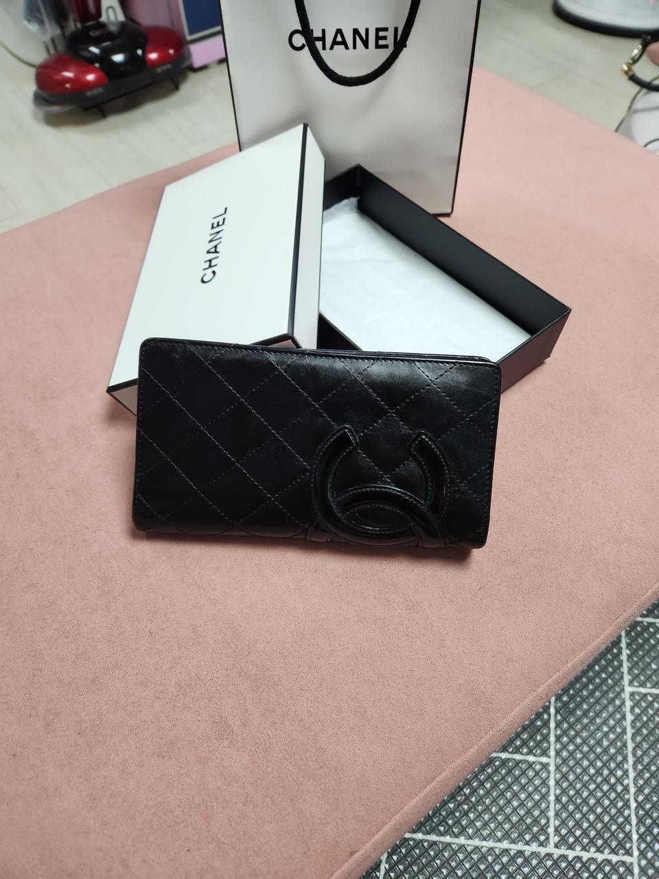 정품 샤넬 장지갑  깜봉