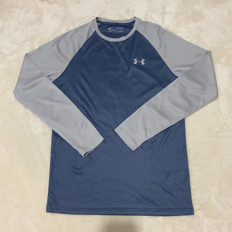 언더아머 등산 기능성티 S A01277