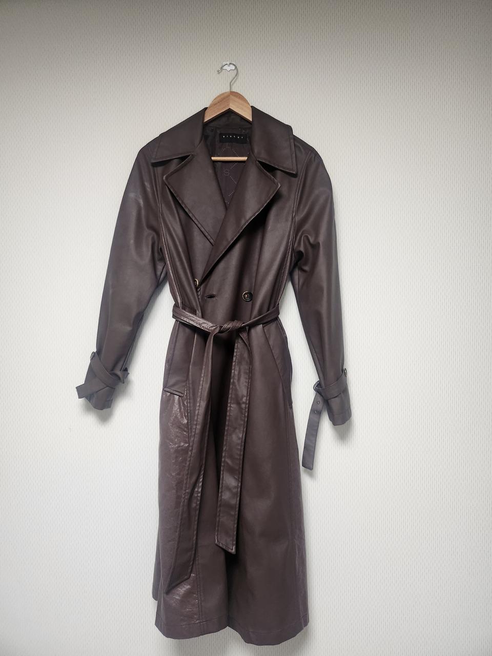 시슬리 레더 트렌치코트