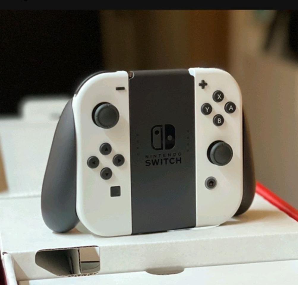 닌텐도 스위치 OLED 화이트 판매합니다
