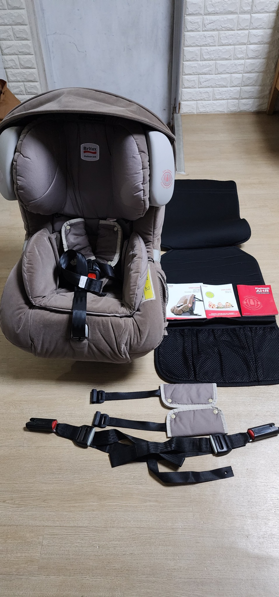 브라이텍스 플래티넘 SICT 카시트 팝니다