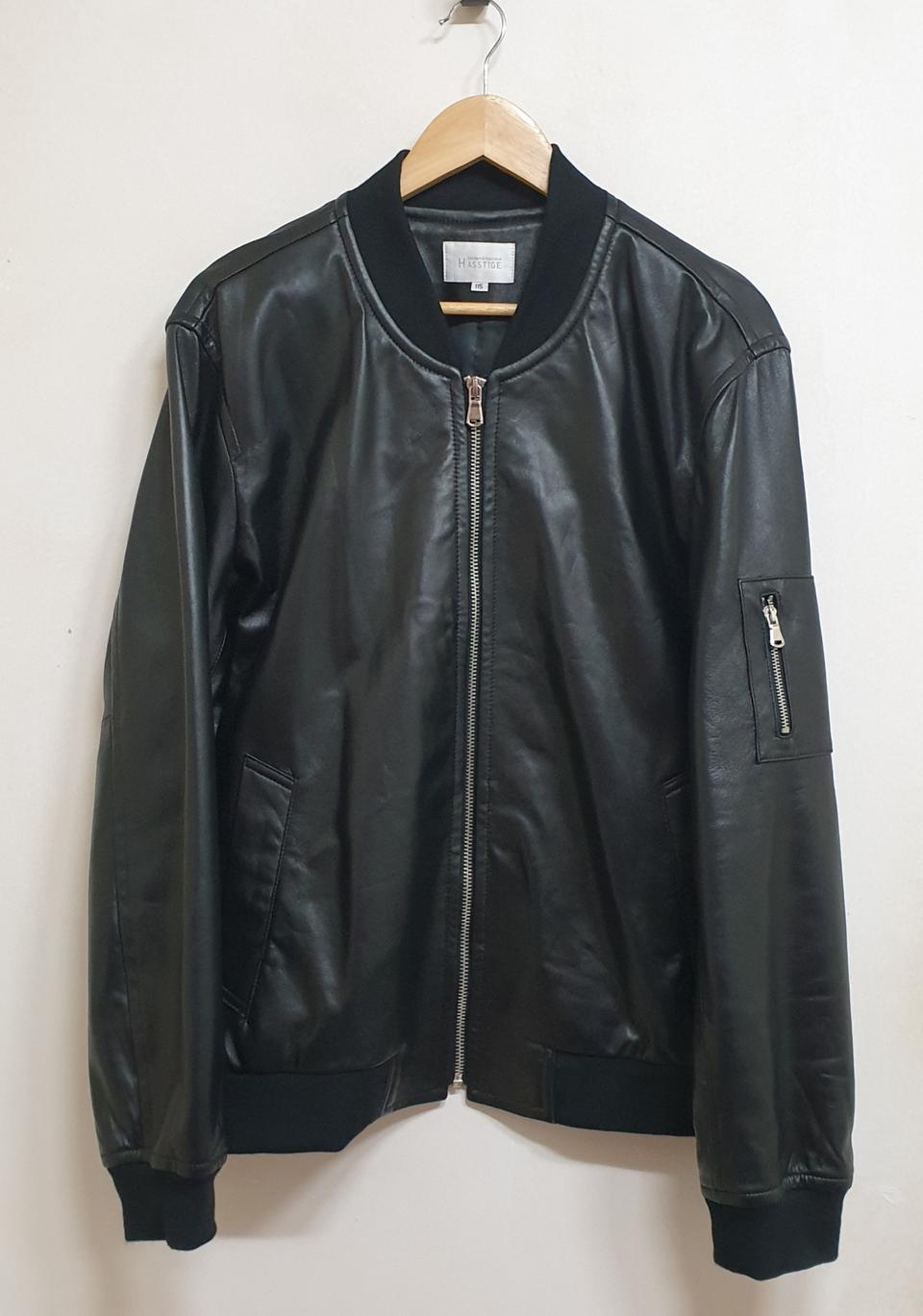 헤스티지. 레더자켓  L-100.