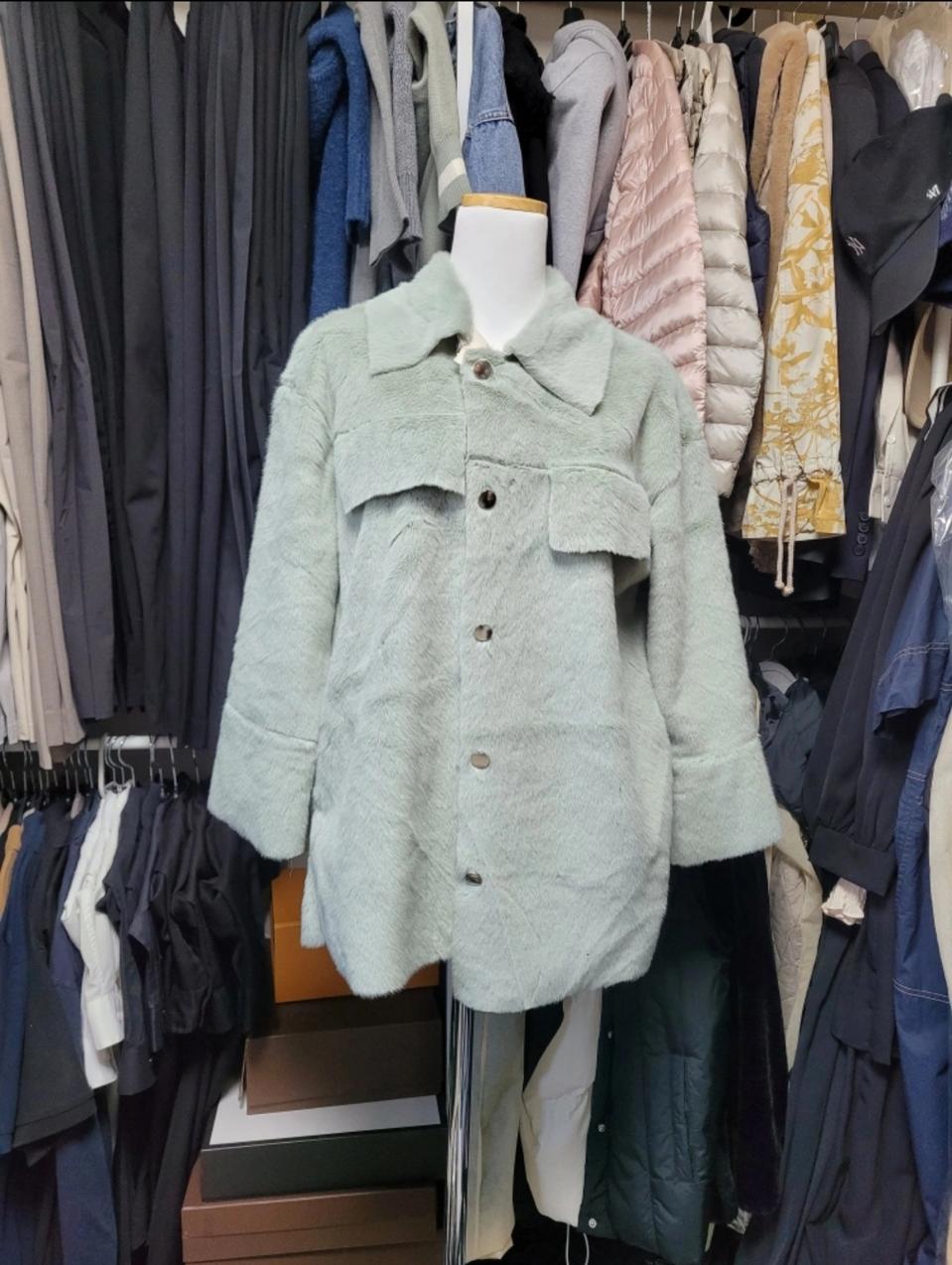 핑크피그 퍼 자켓 새옷