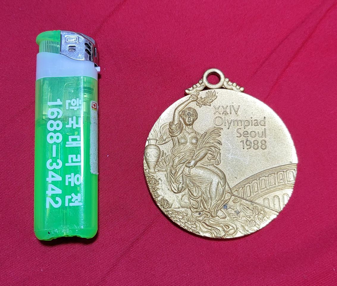 88올림픽 기념 메달입니다.상태 좋습니다.5만원에 경기도 광주시