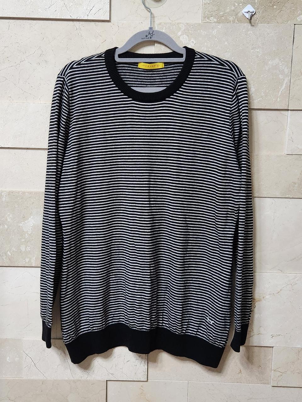 여성 루이까스텔 니트