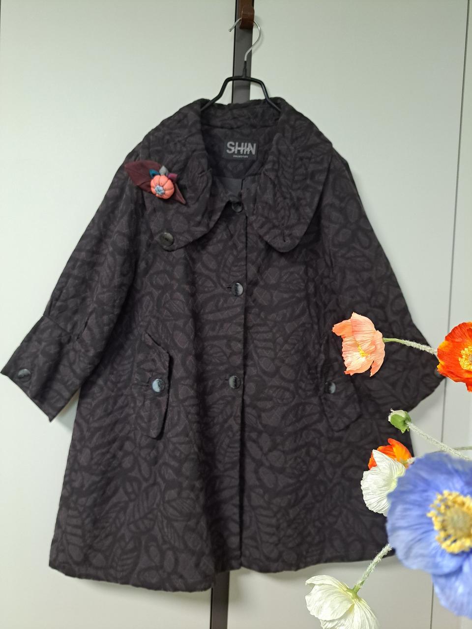 신영희디자이너 브랜드 에이라인핏 카라변형 코트