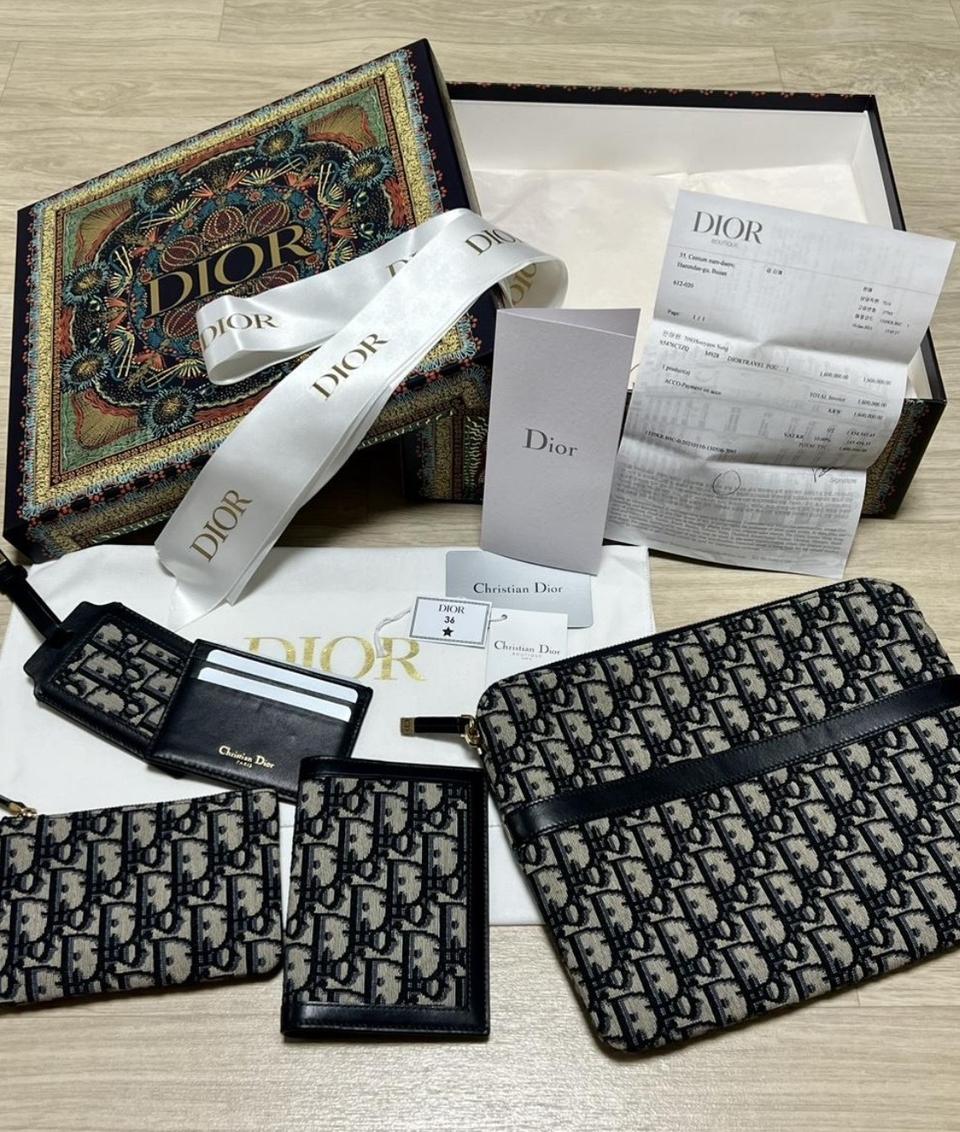 디올 정품 트래블 키트 풀박스 보증서,영수증 포함
