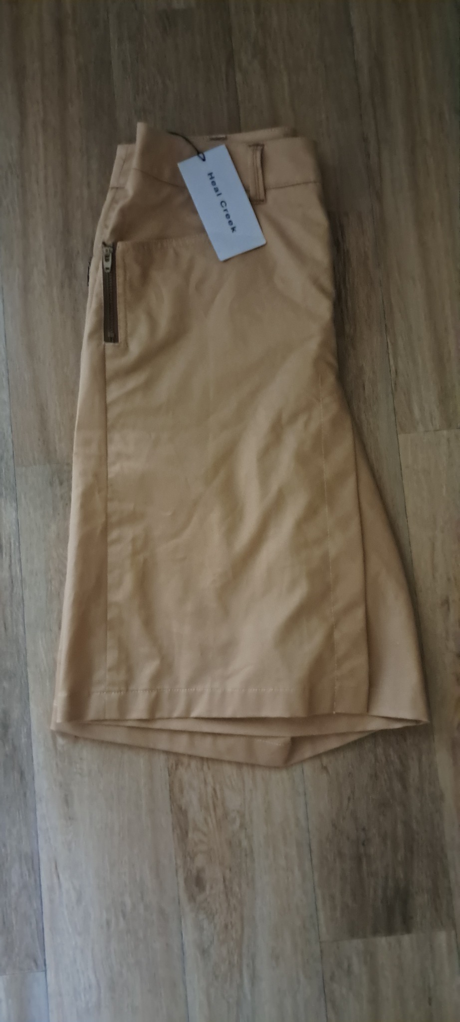 힐크리크골프 새상품치마 반바지38