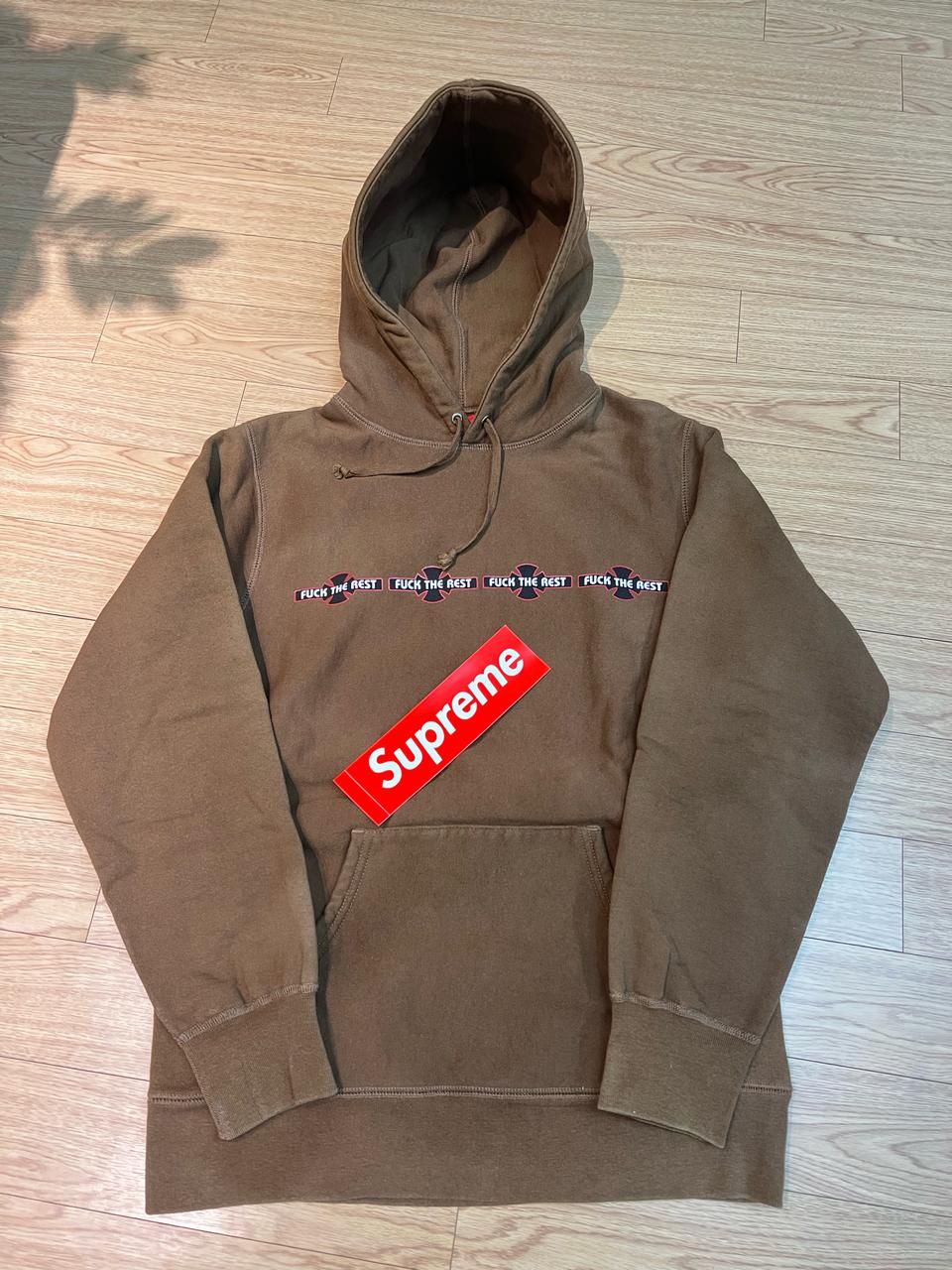 슈프림 인디펜던트 후드티 m