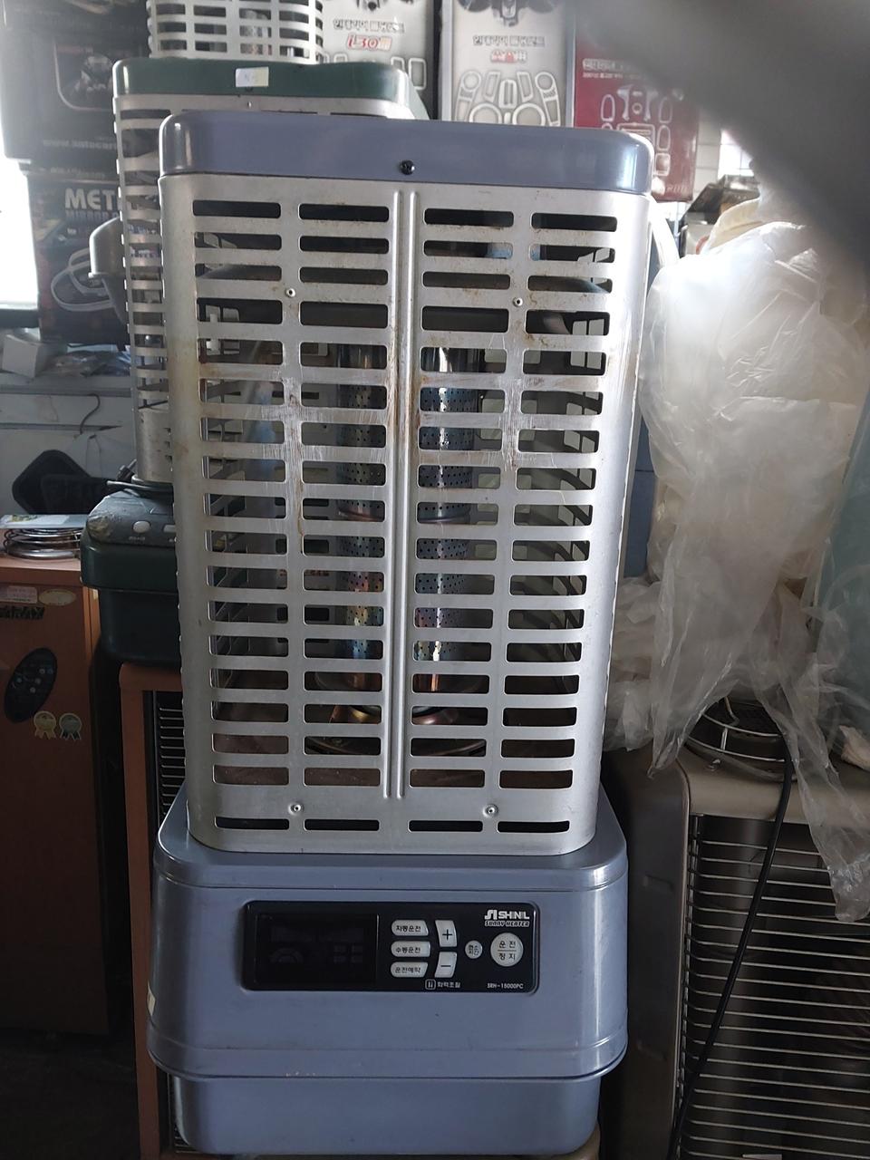 신일 대형 캠핑난로 석유난로 히터난로 팬타입난로 열발열량15000칼로리