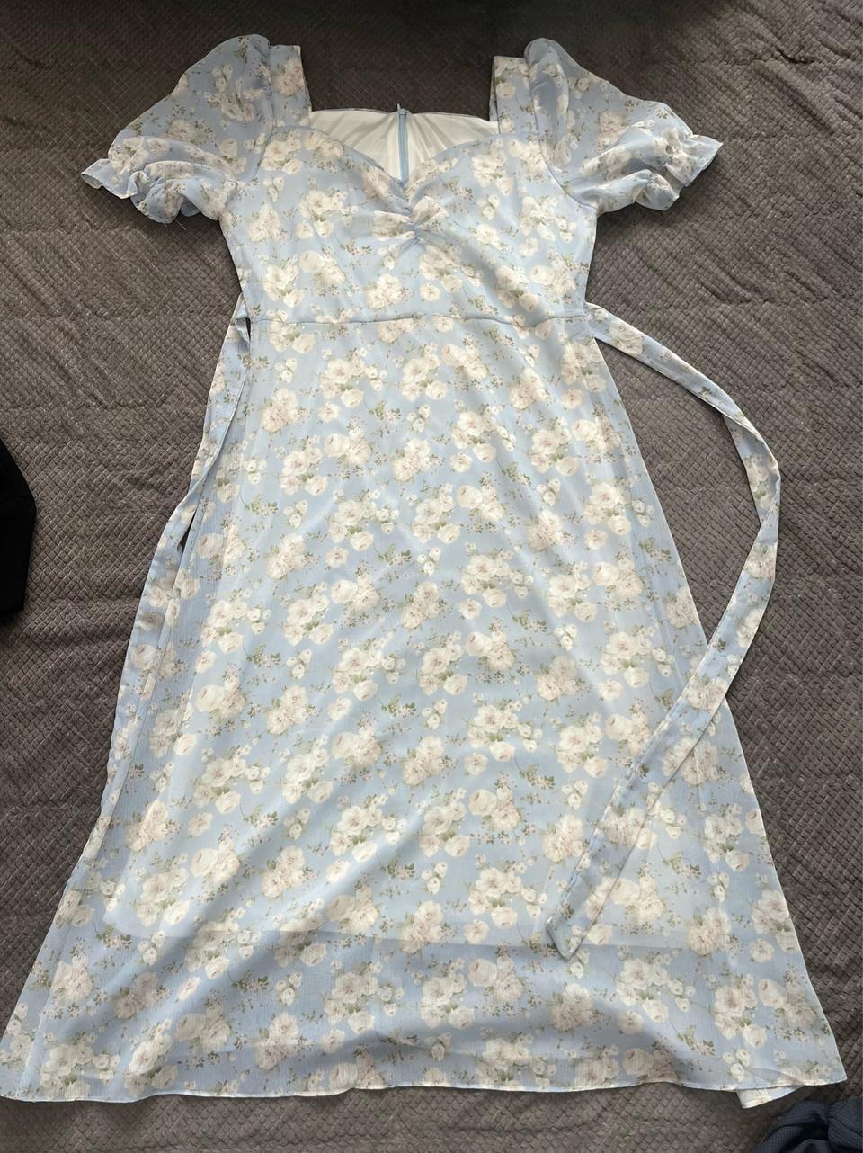 플라워 패턴 원피스 꾸안꾸 데이트룩 페미닌룩 하와쓰리타임즈 인사일런스