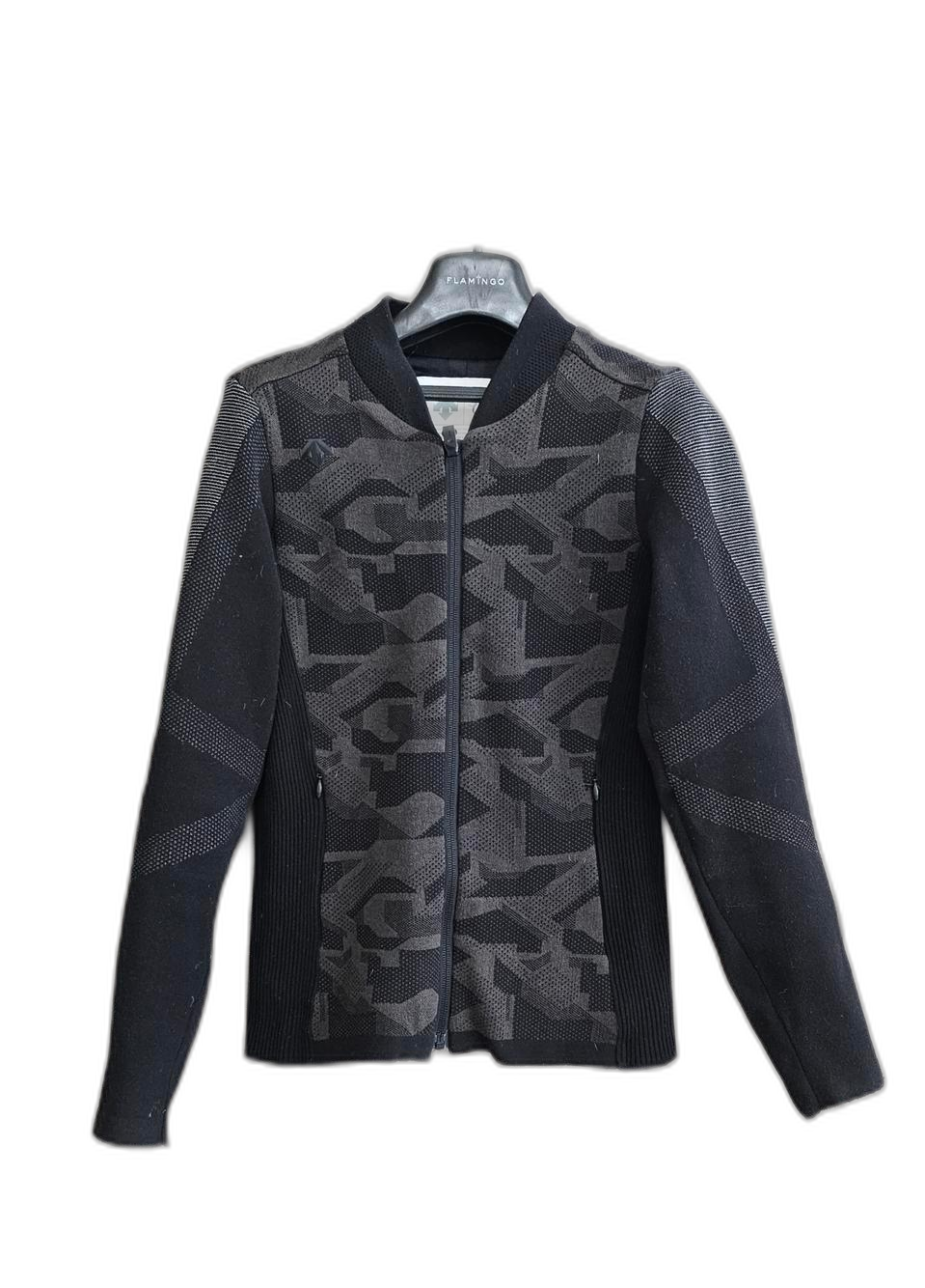 데상트  85  카모패턴 방품집업