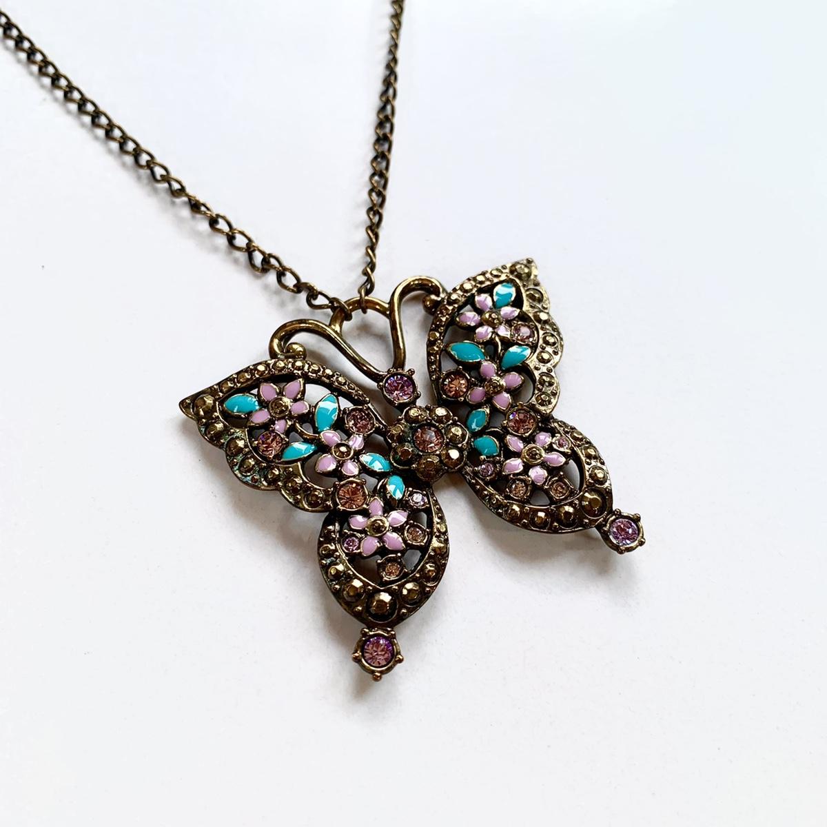 안나수이 대형 앤틱 나비 목걸이