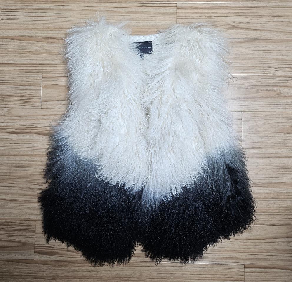 카이아크만 그라데이션 양털 조끼