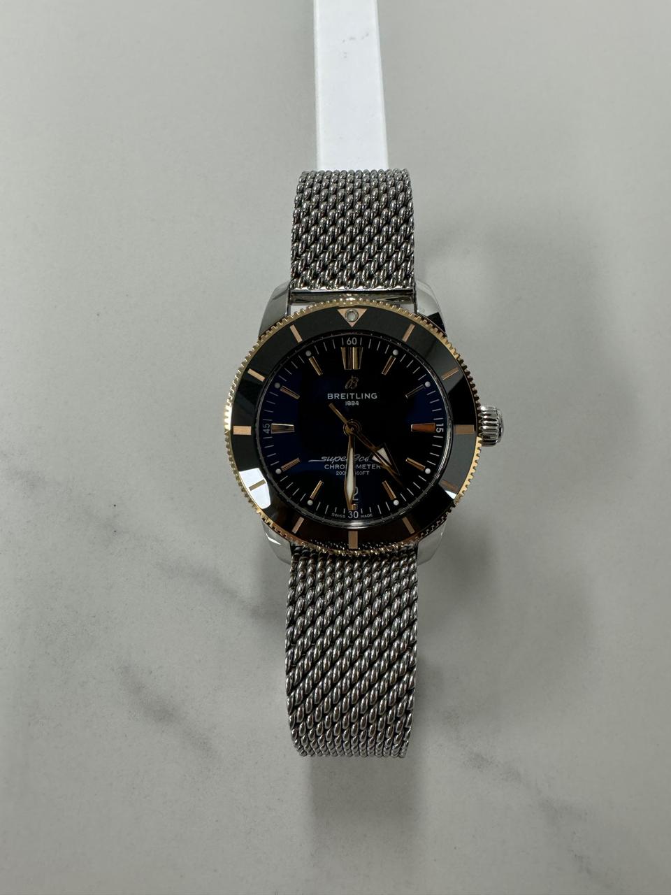 브라이틀링 슈퍼오션 헤리티지2 콤비(슈오헤2 콤비)