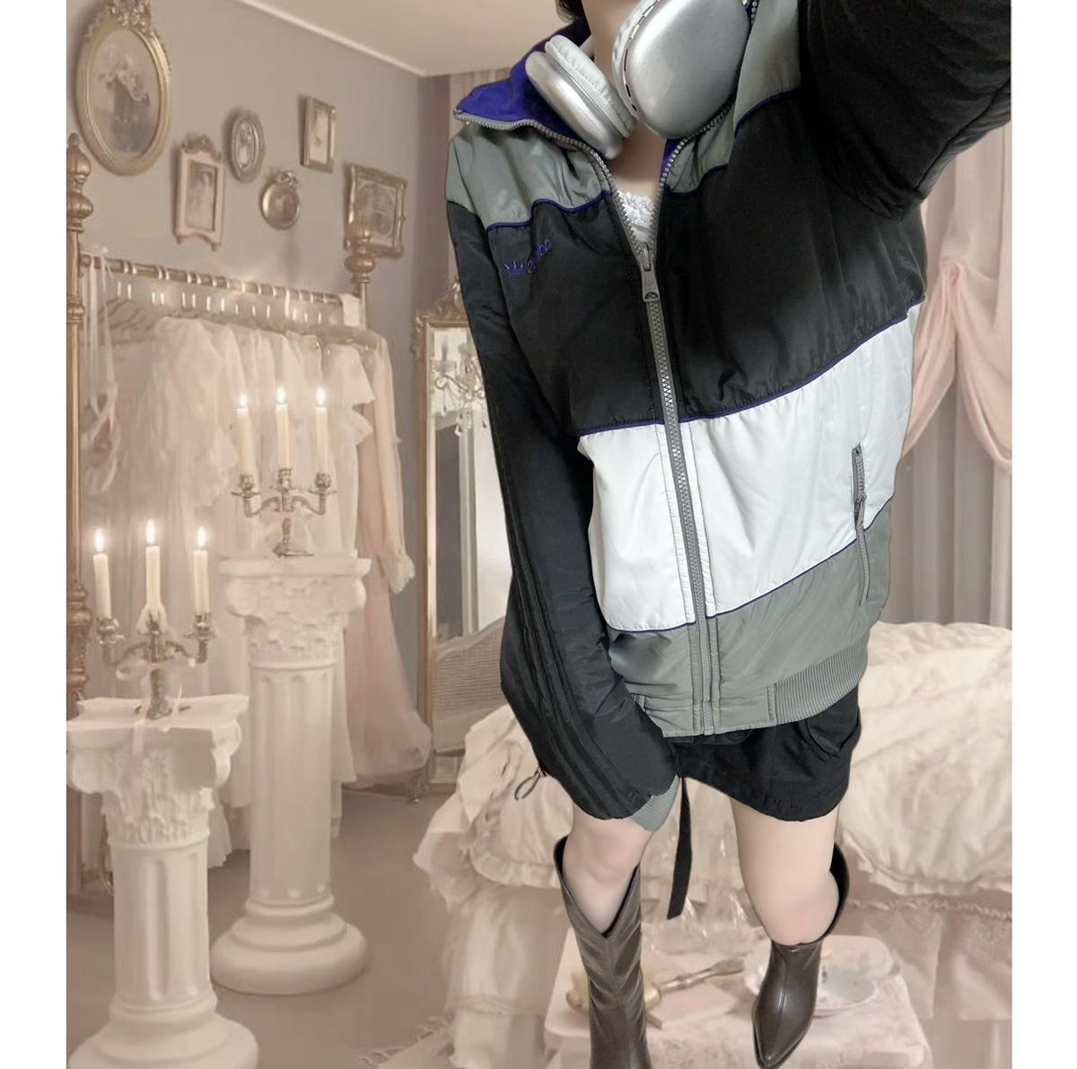 아디다스 올드스쿨 y2k 양면 쿠로미깔 패딩