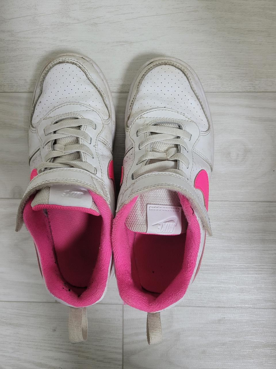 나이키 여아 운동화 판매해요 210