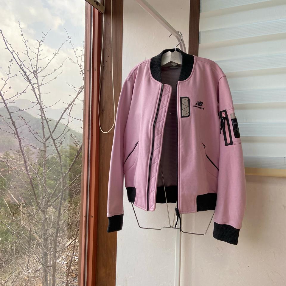 뉴발란스 여성 블루종 숏 자켓