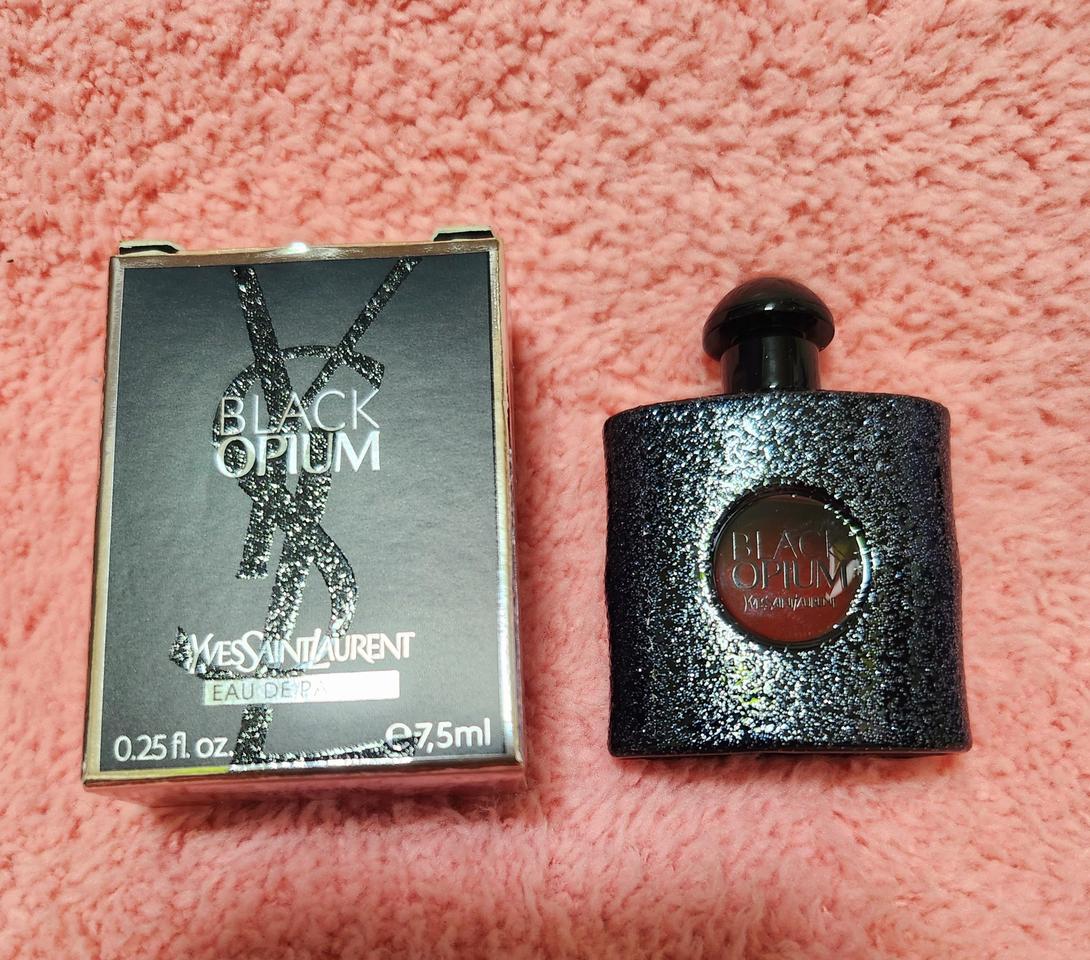 입생로랑 블랙 오피움 EDP 7.5ml