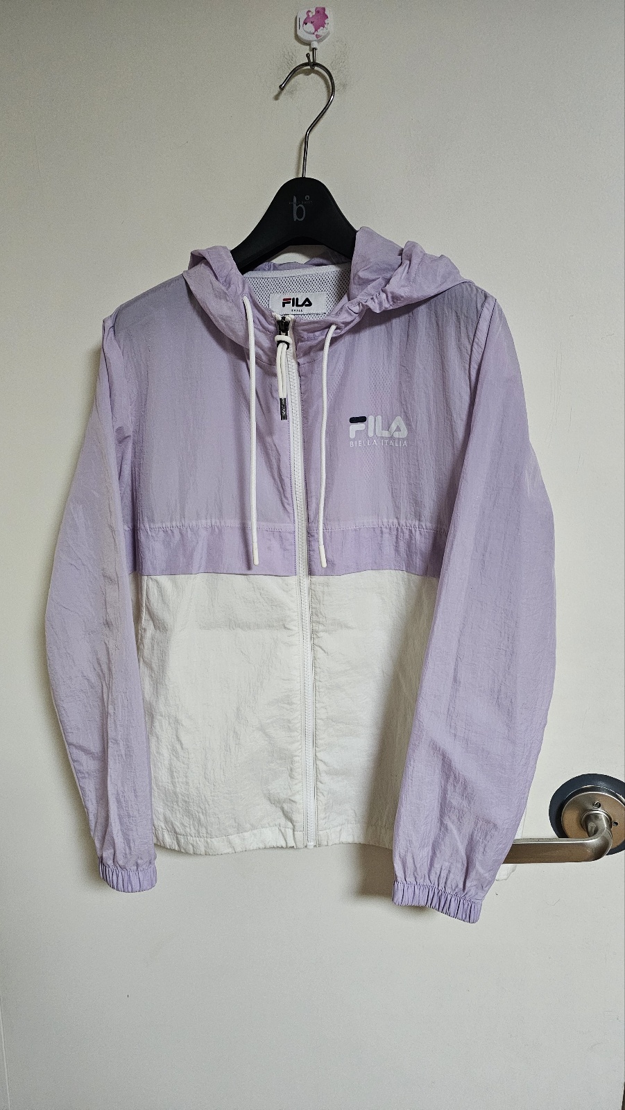 필라 남녀공용 경량 바람막이 h40