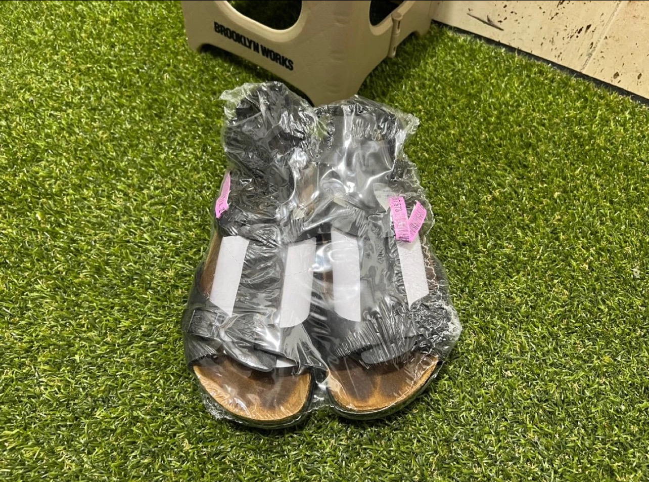 버켄스탁 차니아 블랙 샌들 245mm