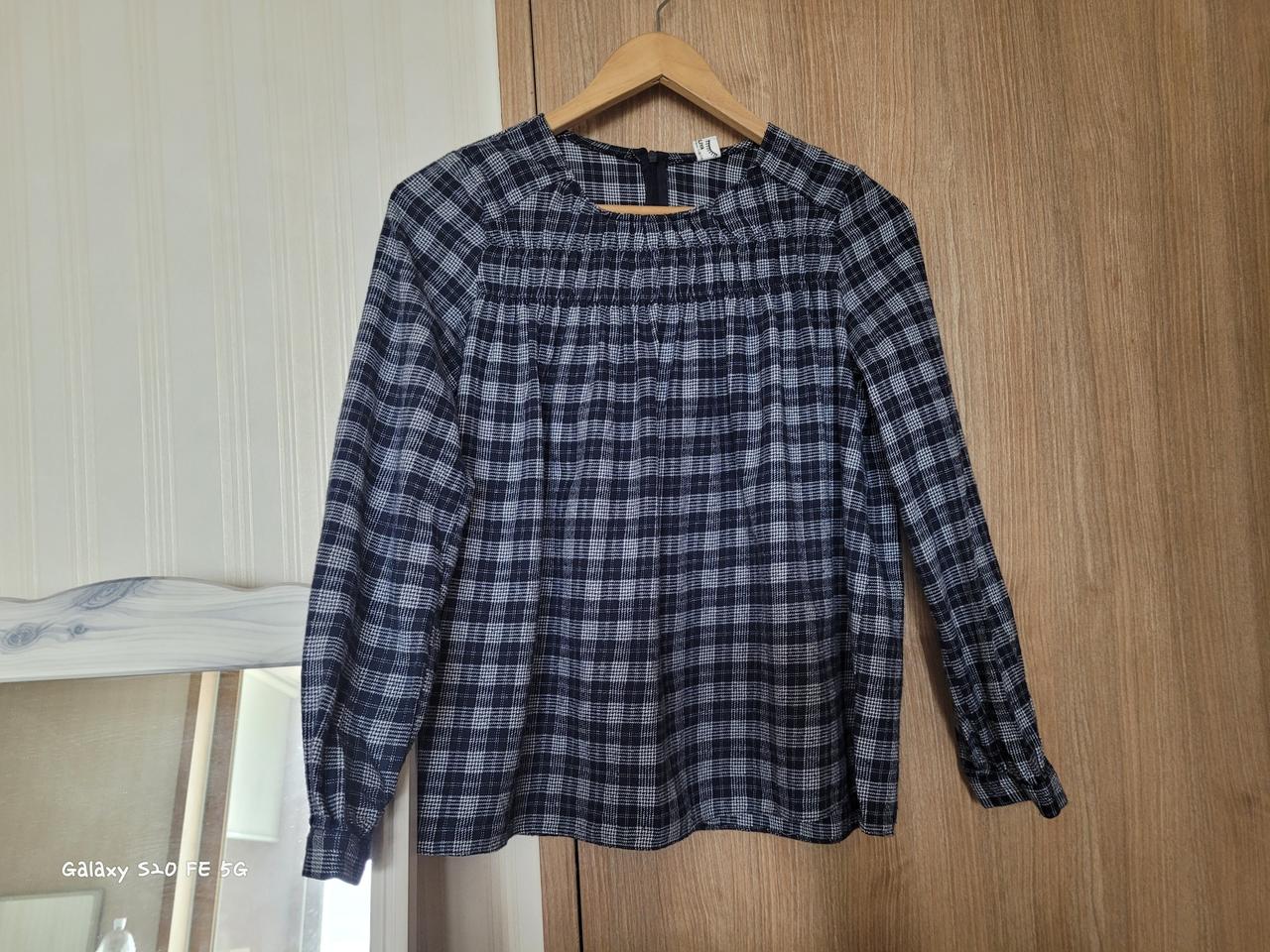 (free)네이비 체크블라우스