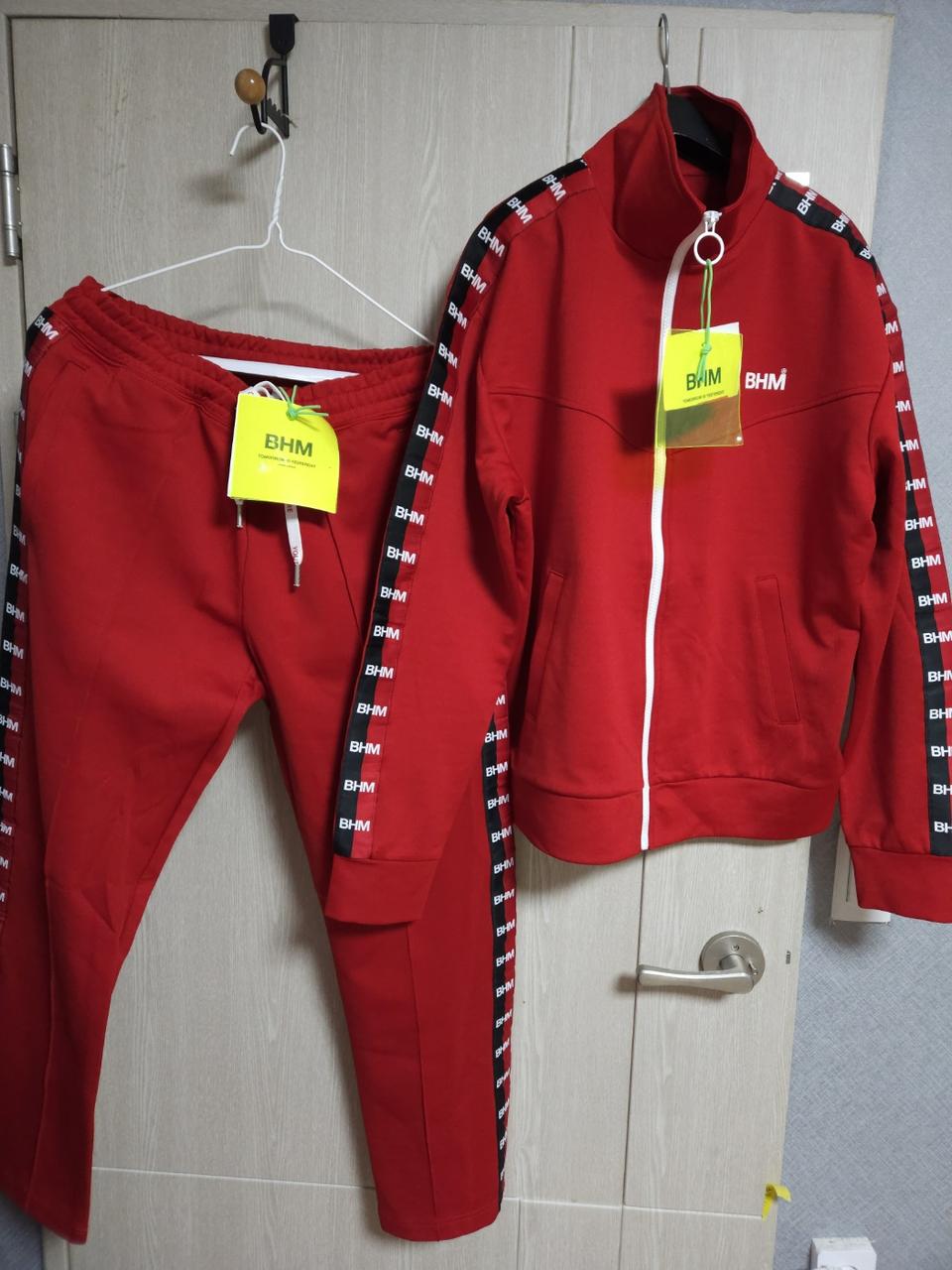 새상품 BHM 레드 트레닝 집업 셋트사이즈(105)