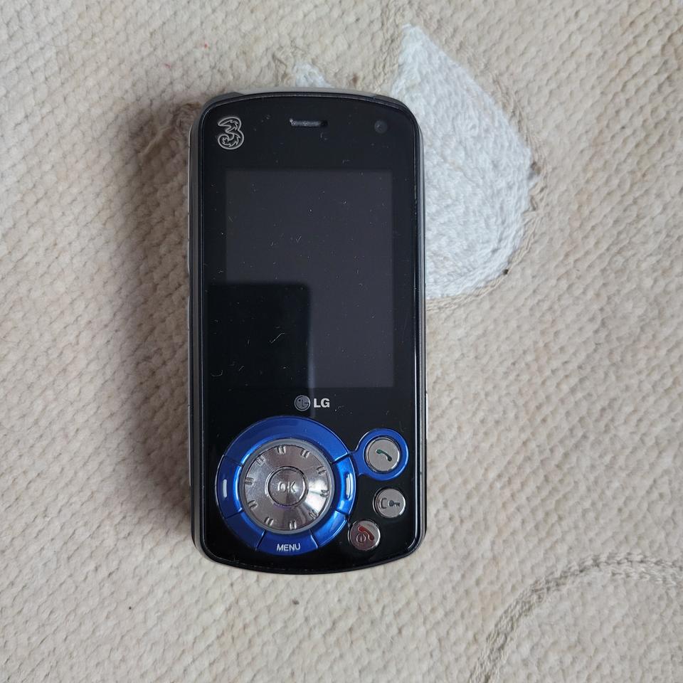 LG U400 블랙 소장용