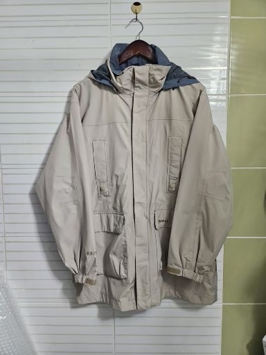 에이글 고어텍스 바람막이 후드탈부착 L