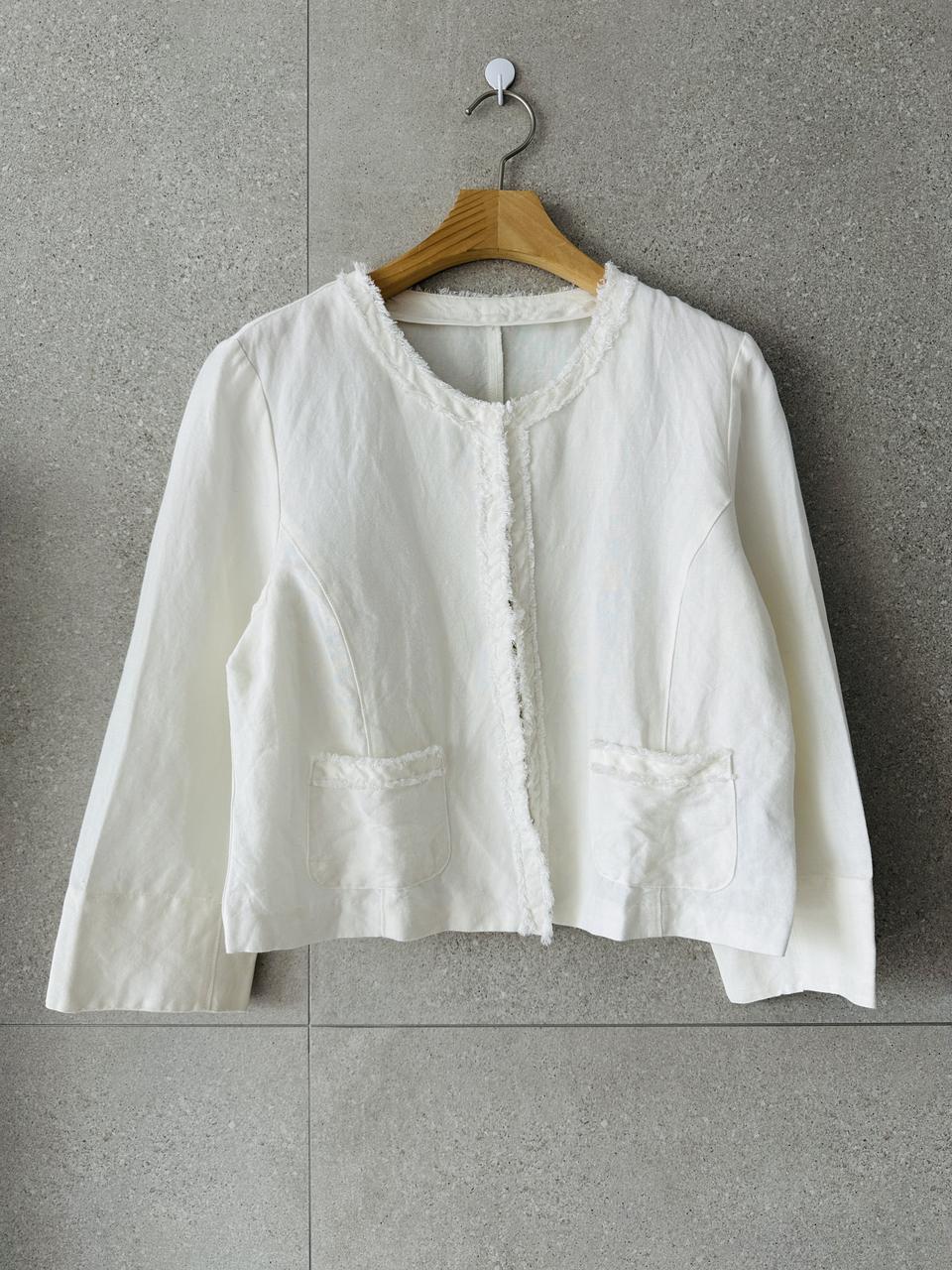 화이트 린넨 칠부 자켓