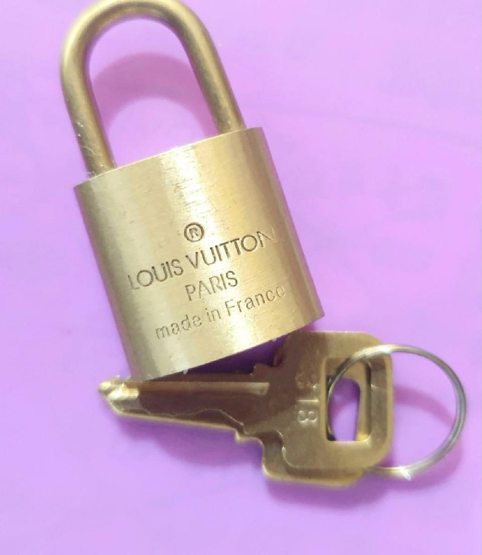 새제품 루이비통 318번 페드락 셋트