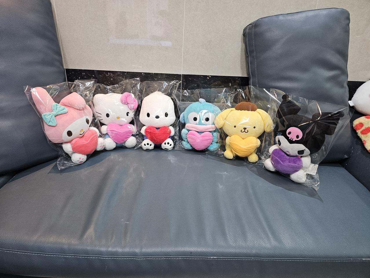 산리오 하트 포차코 키티 한교동 쿠로미 마이멜로디 폼폼푸린 중형 인형 새