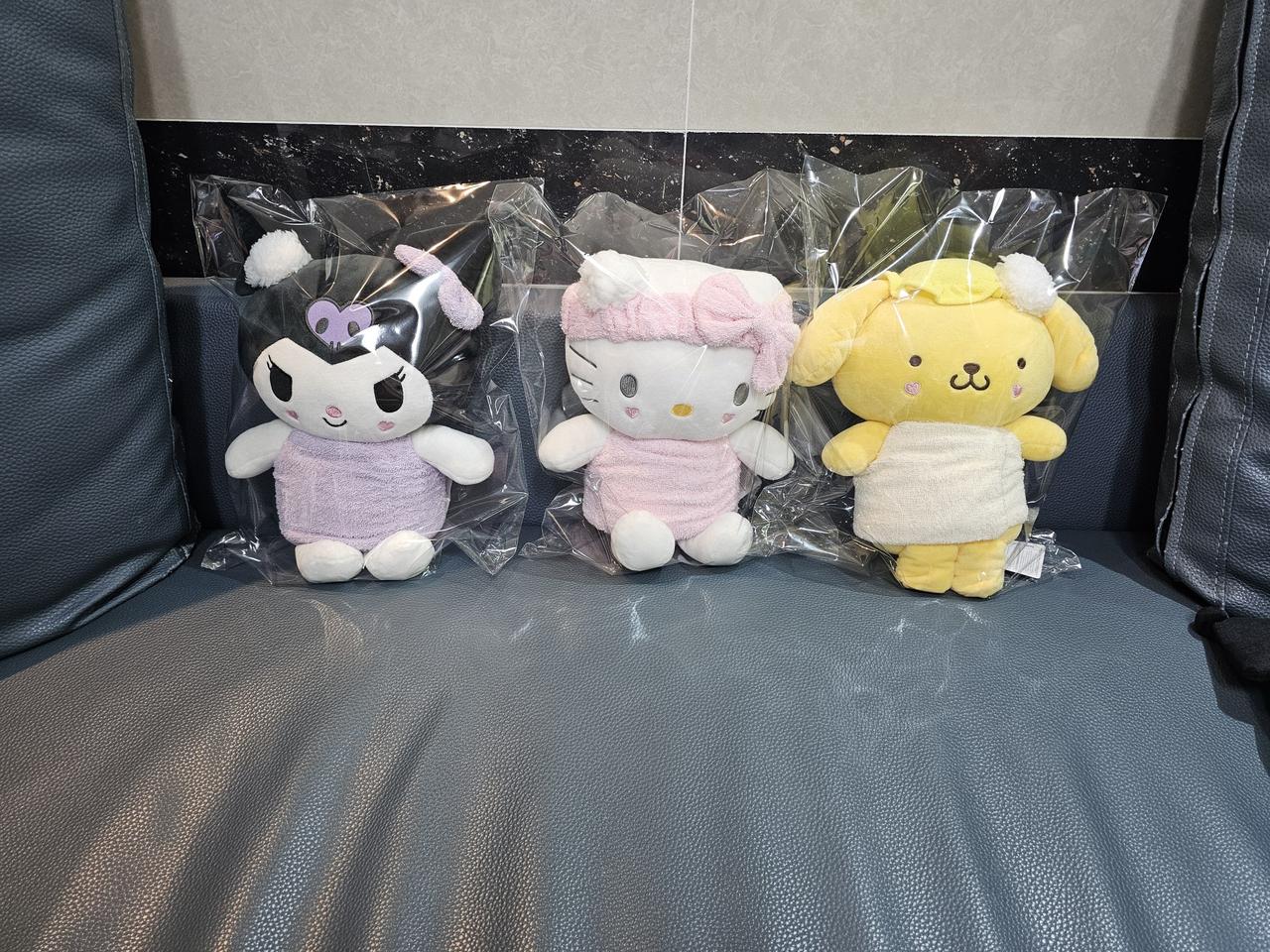 산리오 샤워 폼폼푸린 쿠로미 키티 중형인형 새거 팔아요