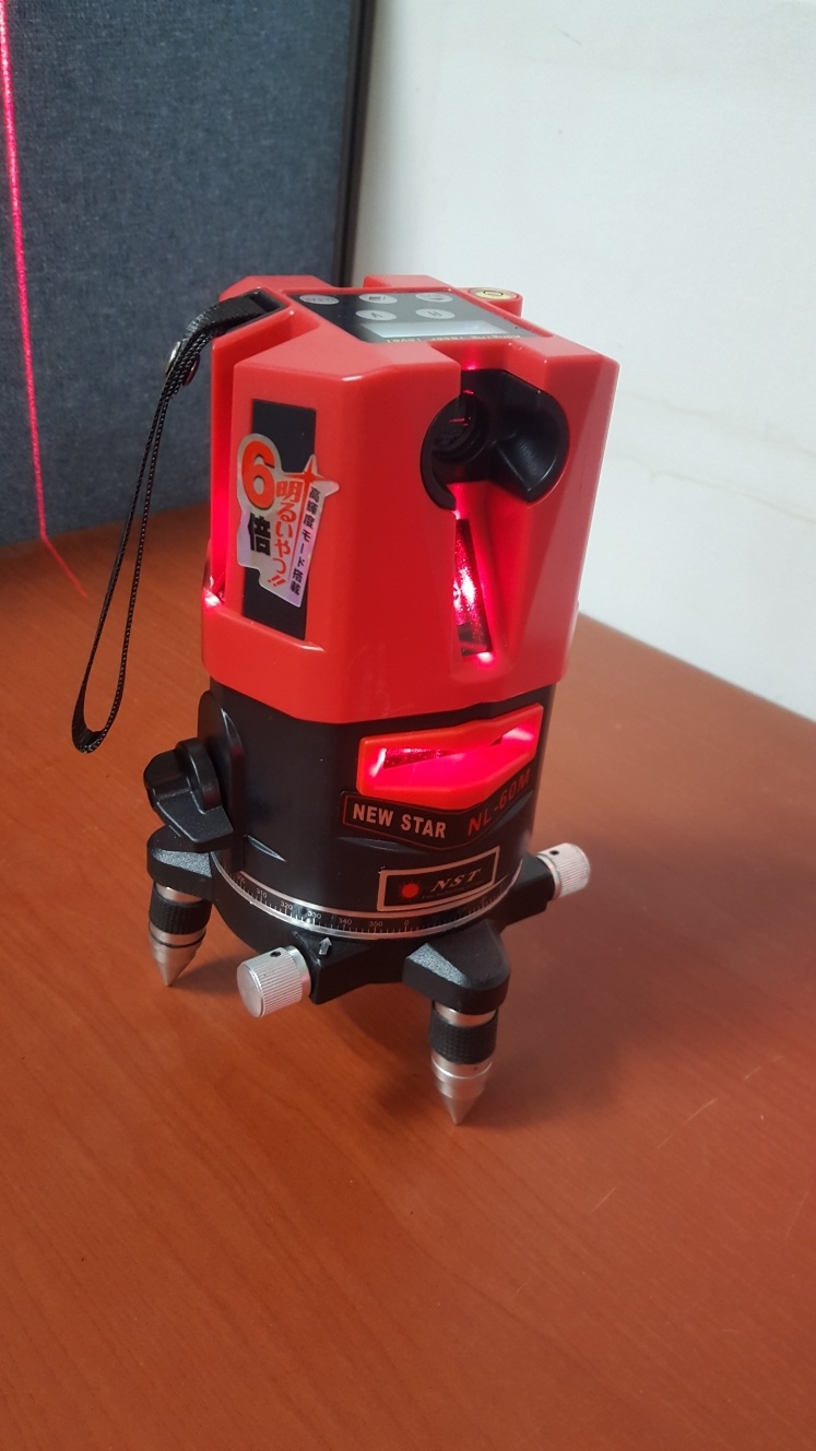 레이저레벨기 세계최초 거리측정기레이저 초초초 특가판매합니다 새제품