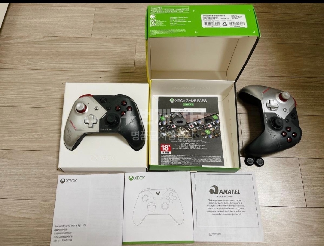 엑스박스 패드 사이버 펑크 에디션 한정판 급처합니다 (개별판매) 필독!!