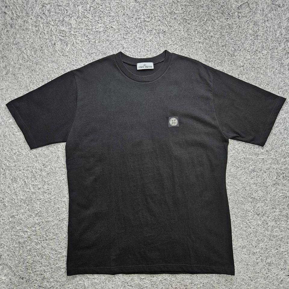 스톤아일랜드 사각패치 반팔티 L(105)