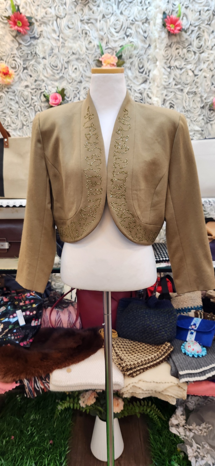 KARABINA 모 100% 크롭 자켓 (55 66)