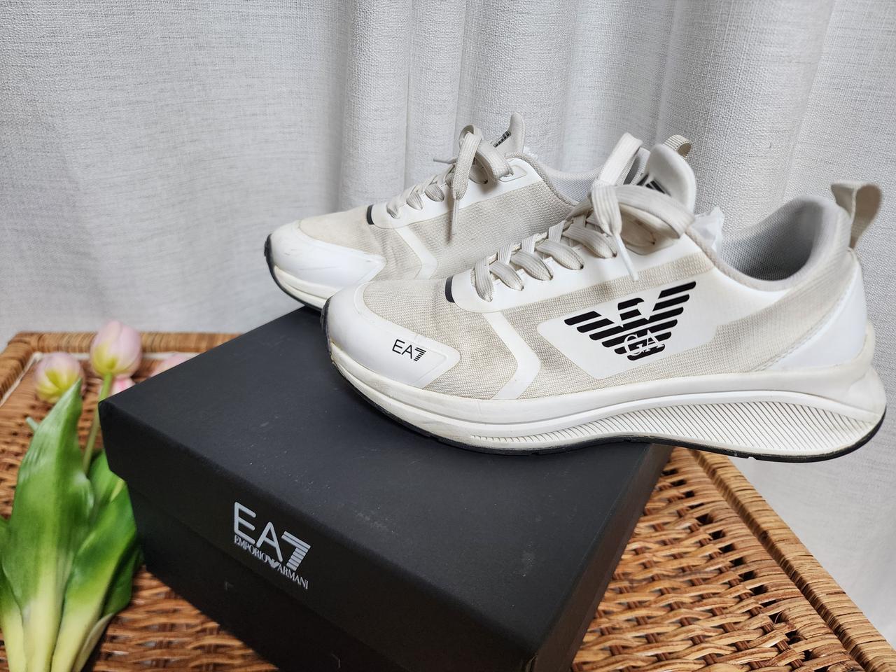 알마니운동화(정품.240mm)